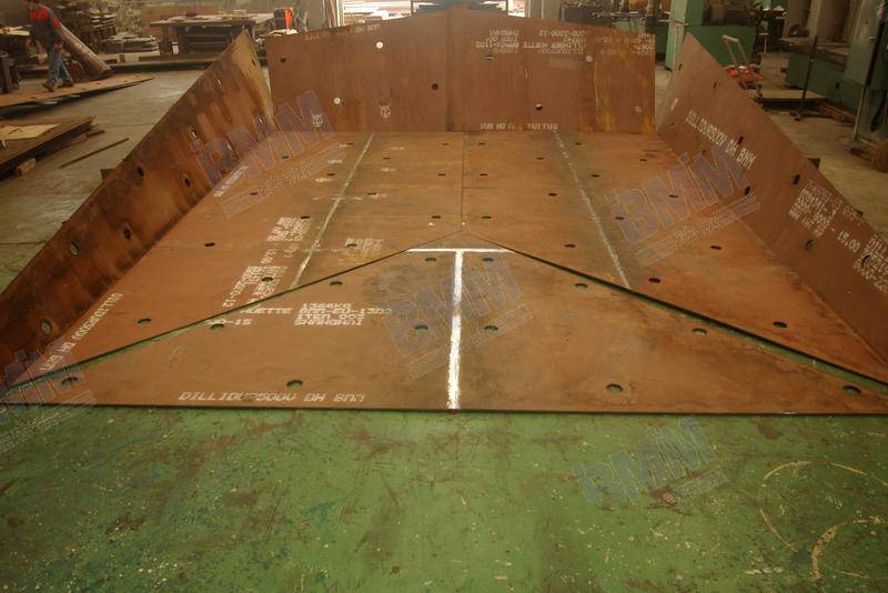 礦車車廂底板、側(cè)板